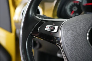 Volkswagen up! 1.0 EcoFuel move up! | 5 drs. | Aardgas | Cruise | Stl. verw. | PDC | Climate | / 30