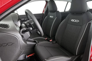 Fiat 600 1.2 Hybrid Urban / 18