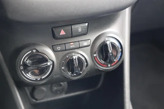 Peugeot 208 1.2 PureTech Active|Parelmoer wit|Automaat|Airco|Cruise|Telefoon|PDC / 22
