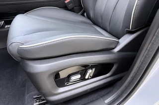 Chery Tiggo 4 Full hybrid 163pk Automaat Unique | 7 jaar Garantie  | DEMO | Apple Carplay/Android Auto | 360 Camera | Stoelverwarming | Keyless | Lederen bekleding / 18