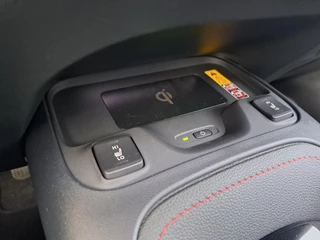 Toyota Corolla HYBRID 180 GR-SPORT PANORAMADAK HEAD-UP JBL-AUDIO 18"LM-VELGEN PARK-SENSOREN LED-PAKKET / 24