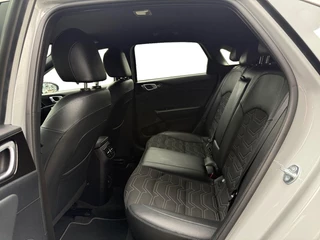 Kia Ceed 1.0 T-GDi Design Edition | Camera | LED | Stoel + Stuurverwarming | Apple Carplay / Android Auto | Halfleder / 13