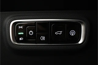 Omoda 5 EV Premium 61 kWh *DEMO* - Stoel/Stuurwiel verwarming - Schuif/Kanteldak - Navigatie - Adaptief Cruise Conrole - WLTP 402 KM - 7 Jaar fabrieksgarantie / 23