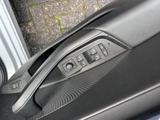 Škoda Octavia Combi 1.0 TSI Business Edition / 17