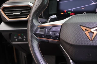 CUPRA Formentor 1.4 TSI 204pk e-Hybrid Essential Trekhaak Camera Stoelverwarming Memory Keyless Navigatie / 18