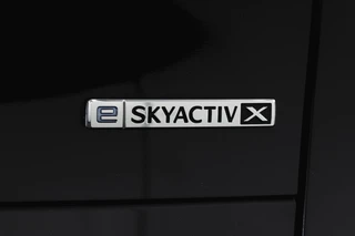 Mazda CX-30 2.0 e-SkyActiv-X 186 PK M Hybrid Homura Orig. NL  | Adapt.Cruise | Stoelverw. | Camera | PDC | NAV+App.Connect | Auto.Airco | LM 18" | / 45