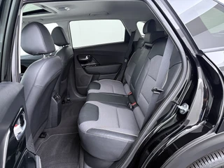 Kia e-Niro DynamicPlusLine 64 kWh - SOH 96,0% - Schuif-/kanteldak - Stoel-/stuurverwarming - Navigatie - Cruise Control - Keyless - Fabrieksgarantie tot 07-2028 / 35