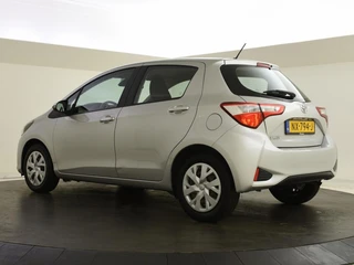 Toyota Yaris 1.0 VVT-i Comfort 5 Drs Airco / 8