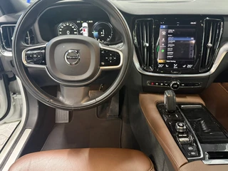 Volvo V60 2.0 T6 Recharge AWD R-Design / 360 camera / Panoramadak / Leder / head-up / Harman-Kardon / 13