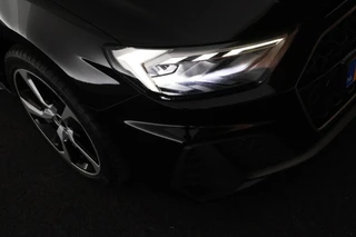 Audi A1 Sportback 30 TFSI 110pk S-Tronic S edition Sonos Keyless Stoelverwarming ACC LED Climate Control Carplay 2x S-Line / 7
