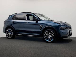 Lynk & Co 01 1.5 261PK Plug-in Hybrid * 360° Camera* Pano/dak Apple/Carplay Adaptive/Cruise / 29