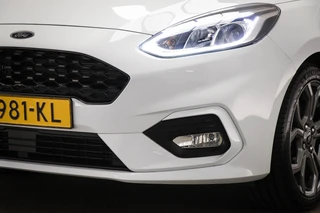Ford Fiesta 1.0 EcoBoost ST-Line | CLIMA | DAB | APPLE | TREKHAAK | 17" / 17