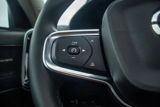 Volvo XC40 1.5 T5 Plug-in hybrid Ultimate Dark, Pano, Leder / 16