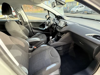 Peugeot 208 1.6 VTi Allure  | Navi | Bluetooth | Cruise | ECC | Regen- en Lichtsensor | Trekhaak / 32