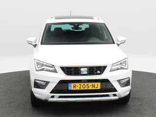 SEAT Ateca 2.0 TSi 190 Pk Automaat FR 4DRIVE | Trekhaak | 1900kg trekgewicht! | 360° Camera | Panodak | Cruise | CarPlay | 19 Inch / 5
