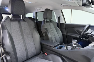 Peugeot 5008 1.2 PureTech GT-Line | Apple carplay/Android auto | Automatische airco | Cruise control | Lichtmetalen velgen 19'' | Navigatie | / 14