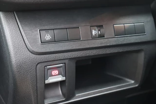 Opel Vivaro Combi Electric L2 75 kWh / 9-persoons / Demo / 21