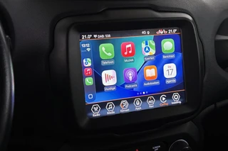 Jeep Renegade 4xe 240 Plug-in Hybrid Electric S LED Leder Stoelverwarming Trekhaak Camera Kenwood / 19