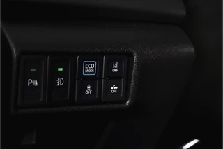 Suzuki S-Cross 1.5 Hybrid Style Orig. NL  | S/K-Panodak | Adapt. Cruise | Stoelverw. | 360 Camera | PDC | NAV+App. Connect | Afn. Trekhaak | ECC | LM 17" | / 44