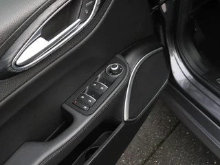 Alfa Romeo Giulia 2.2 / 25