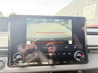 Toyota C-HR+ First Edition 77 kWh NIEUW DIRECT LEVERBAAR! STOEL/STUURVERW 20'' LM-VELGEN BLIND SPOT EL-ACHTERKLEP WARMTEPOMP NAVI PARK-SENSOREN CAMERA CLIMA APPLE/ANDROID / 23