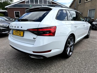 Škoda Superb Combi 1.4 TSI iV Sportline Business  Panoramadak, Trekhaak / 4