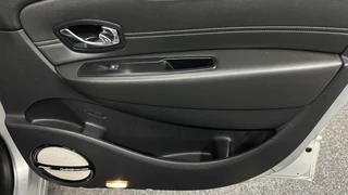 Renault Scenic 1.2 TCe Bose CAMERA ECC CRUISE NAVI LM 76000 KM. / 18