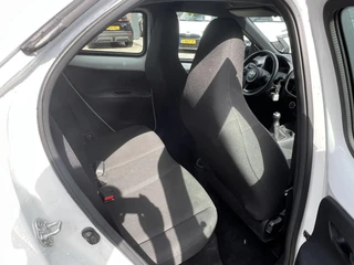 Toyota Aygo X PLAY / 15
