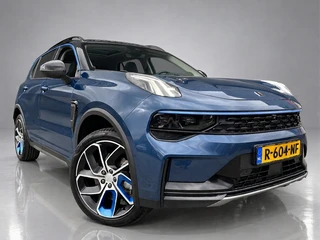 Lynk & Co 01 1.5 PHEV 262 pk  | 1e eigenaar | panoramadak | navigatie | 360 camera | stoelverwarming | NL auto / 4