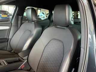 SEAT Leon 1.5 eTSi DSG 150pk FR Bns. Intense KEYLESS/CAMERA/VIRTUAL/18INCH/WINTERPACK / 10