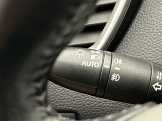 Nissan Qashqai 1.2 N-Connecta | Panoramadak | Navigatie | 360 camera | Stoel Verwarming | Cruise/Control | Climate/Control | / 15