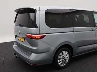 Volkswagen Multivan 1.4 eHybrid L2H1 Style 7-Persoons | Panorama dak | Stoelverwarming | Adaptive Cruise | Trekhaak | Camera | CarPlay | Climatronic | 17 Inch | 21.560 Km !! / 18