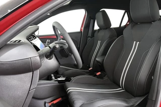 Opel Corsa 1.2 Turbo Hybrid Yes Automaat 1e Eigenaar 7 JAAR GARANTIE Apple CarPlay 17" NL Auto / 7