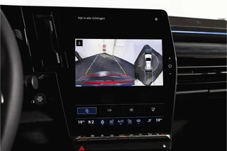 Renault Austral 1.2 E-Tech full hybrid 200 esprit Alpine  | 360 Camera | Elek. Stoelen | Winterpack | Dig. Cockpit | Adapt. Cruise | PDC | NAV+App. Connect | ECC | LM 20" | 9800 / 20
