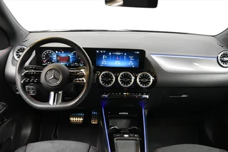 Mercedes-Benz GLA 250 e AMG Line Night Pakket |360cam |Sfeerverlichting |Uniek! / 11