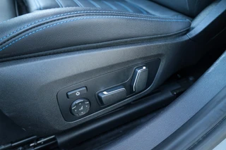 BMW 3 Series 330e M-SPORT  | BTW |  ACC | MEMORY | HUD | LED | KEYLESS | 360 | / 11