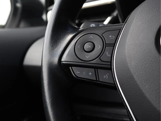 Toyota Corolla Touring Sports 1.8 Hybrid Business  | Navigatie | Stoelverwarming / 30
