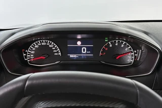 Peugeot 208 1.2 PureTech 75 Active / 11
