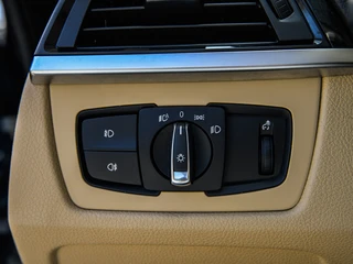 BMW 3 Series Gran Turismo 320i High Executive Leder | Xenon | Sportstoelen | Memory | Stoelverwarming | Navi | PDC v+a / 29