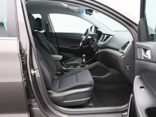 Hyundai Tucson 1.6 GDi 132Pk Comfort | Stoelverwarming | Trekhaak | Camera | Cruise Control | CarPlay | Climatronic | 17 Inch / 36