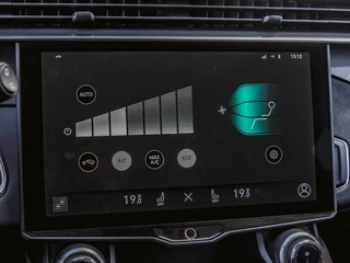 Lynk & Co 01 1.5 Black Edition Panoramadak|360° Camera|ACC|Stoelverwarming|Navi|Carplay / 21