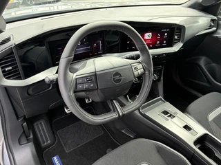Opel Mokka Electric GS 54 kWh | Climate control | Navigatie | Verwarmbaar stuur | Elektrisch Pakket | Camera | Parkpilot | 18" LM-Velgen | Parkpilot / 34