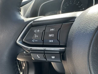 Mazda 2 1.5 Skyactiv-G Luxury  | Leer | Apple/Android | Stoel- en stuurverwarming | PDC | Cruise | ECC | Navi / 21