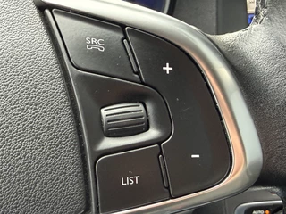 Citroën C4 130pk Feel Collection (Trekhaak - Keyless Entry - Parkeersensoren V+A - 17" - Automatische Airco - Navigatie - Apple Carplay) / 18