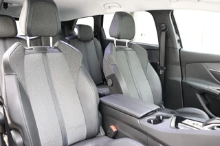 Peugeot 5008 1.2 PureTech Allure Pack Business | AUTOMAAT | 7-Zits | Dodehoek Detectie | Navigatie | Achteruitrij Camera | / 15