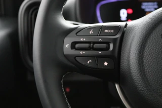 Kia Picanto 1.0 GDi DynamicLine Automaat  - Prijs incl. inruilpremie - Navigatie - Cruise control - Camera - Apple CarPlay/Android Auto - Fabrieksgarantie tot 06-2033 / 24