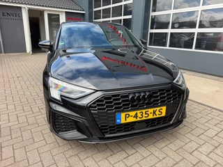 Audi A3 Limousine 35 TFSI S edition S-Line / Matrix LED / Virtual / BTW / Black Pack . / 7