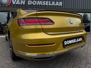 Volkswagen Arteon 2.0 TSI Business R - NL Auto Leder Pano Navi 19inch LMV / 15