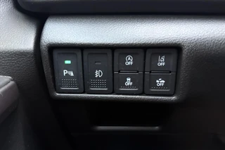 Suzuki S-Cross 1.4 Boosterjet Style Smart Hybrid 110pk | Panoramadak | Navigatie | Camera | Trekhaak | Cruise Control Adaptief | Climate Control | Stoelverwarming / 23