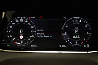 Land Rover Range Rover Evoque 2.0 P200 AWD R-Dynamic HSE | COLD CLIMATE PACK | PANORAMADAK | HEAD UP | DAB | APPLE | STUURVERWARMING / 6